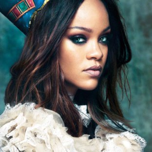 Rihanna vuelve al estudio de grabación