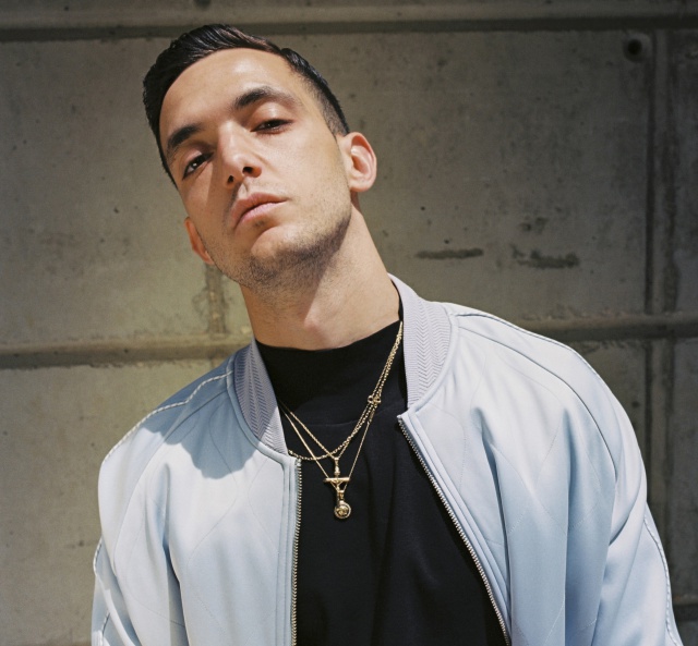 Los youtubers la toman (en el buen sentido) con C. Tangana Los youtubers la toman (en el buen sentido) con C. Tangana