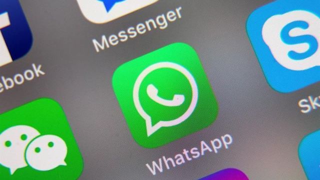 Cómo escuchar una nota de voz en WhatsApp sin aparecer en ‘visto’ Cómo escuchar una nota de voz en WhatsApp sin aparecer en ‘visto’