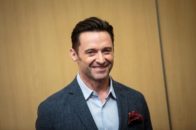 Hugh Jackman se suma al baile del verano pero no te imaginas cómo Hugh Jackman se suma al baile del verano pero no te imaginas cómo