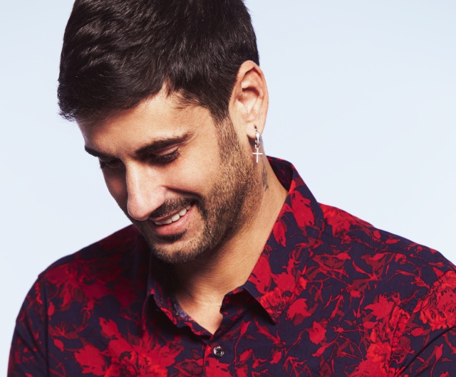 Disfruta del Melendi más íntimo y cercano en LOS40 Básico Opel Corsa Disfruta del Melendi más íntimo y cercano en LOS40 Básico Opel Corsa