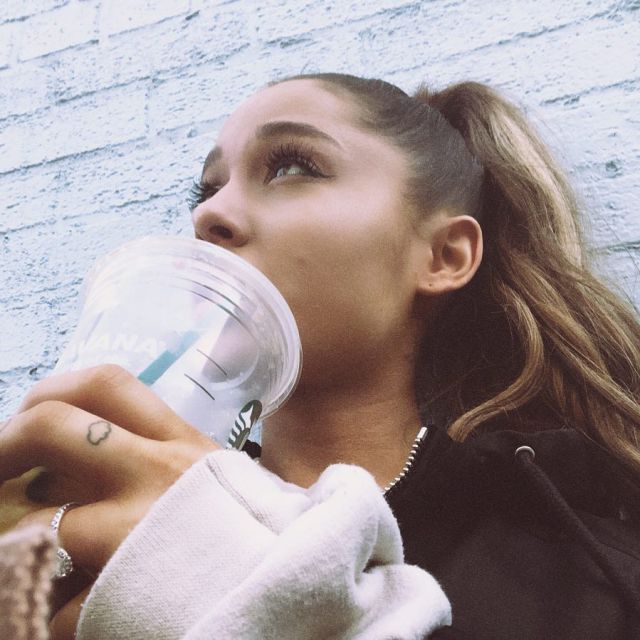 Ariana Grande y Pete Davidson agrandan la familia Ariana Grande y Pete Davidson agrandan la familia