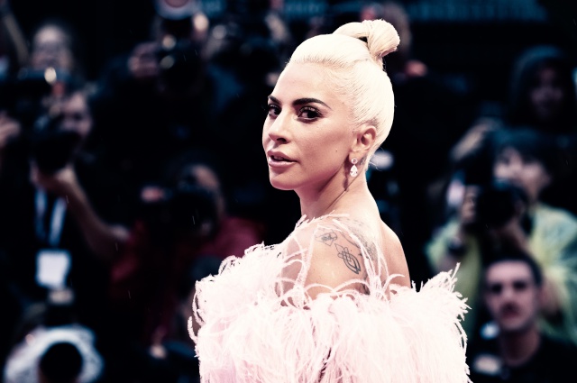 “Amarás a Gaga sobre todas las cosas” y otros 9 mandamientos de todos los Little Monsters “Amarás a Gaga sobre todas las cosas” y otros 9 mandamientos de todos los Little Monsters