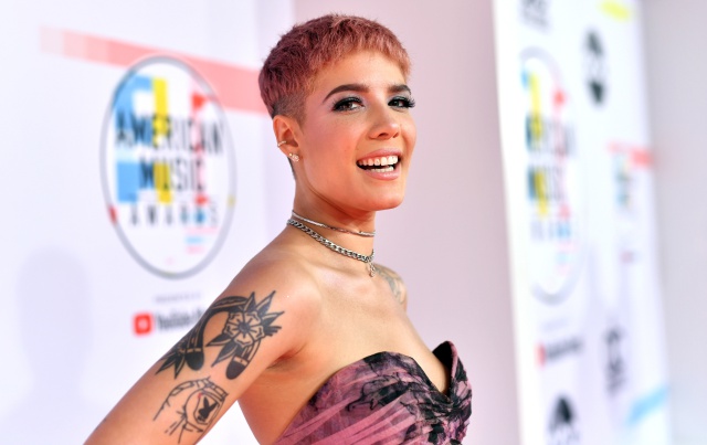 Halsey cae rendida ante los encantos de BlackPink Halsey cae rendida ante los encantos de BlackPink
