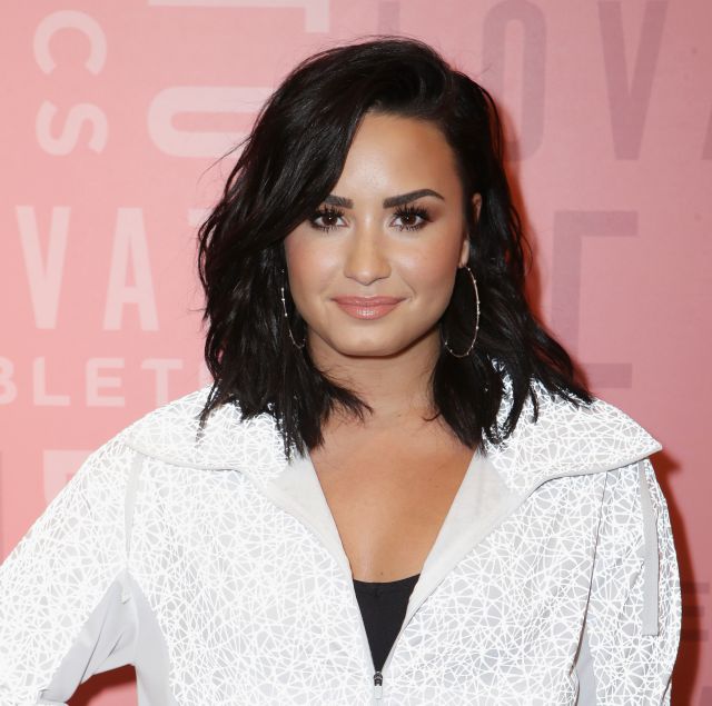 Demi Lovato vuelve a subir selfie con la cara lavada a Instagram Demi Lovato vuelve a subir selfie con la cara lavada a Instagram