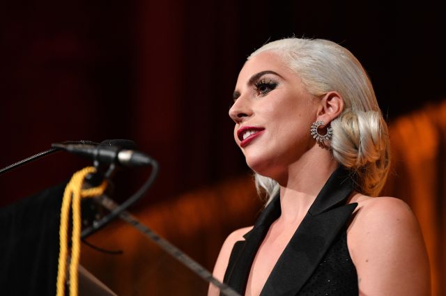 Lady Gaga se pasa de la raya con su último discurso al recibir un premio Lady Gaga se pasa de la raya con su último discurso al recibir un premio