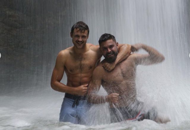 Zac Efron dedica unas preciosas palabras a su hermano por su cumpleaños Zac Efron dedica unas preciosas palabras a su hermano por su cumpleaños