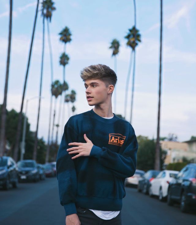 HRVY, el último ídolo adolescente británico, en 5 canciones HRVY, el último ídolo adolescente británico, en 5 canciones