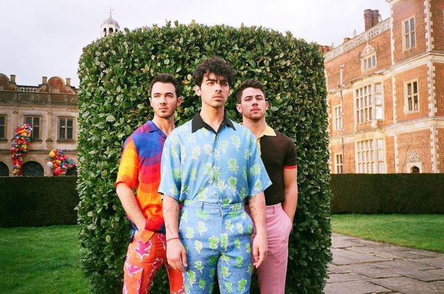 Los Jonas Brothers anuncian el nombre de su próximo álbum: ‘Happiness Begins’ Los Jonas Brothers anuncian el nombre de su próximo álbum: ‘Happiness Begins’