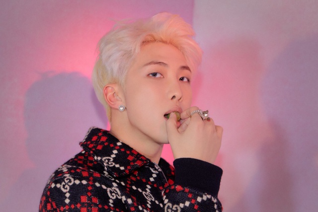 RM (BTS) desvela los secretos de 'Map Of The Soul: Persona' RM (BTS) desvela los secretos de 'Map Of The Soul: Persona'