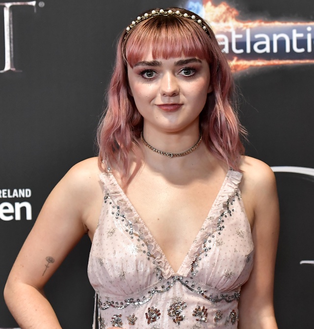Maisie Williams (Arya Star) habla de su salud mental ante la fama: Maisie Williams (Arya Star) habla de su salud mental ante la fama: