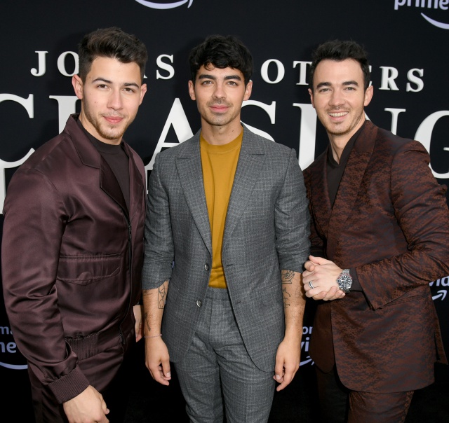 Una experta nos desvela el significado del dibujo que Jonas Brothers incluye en su nuevo disco Una experta nos desvela el significado del dibujo que Jonas Brothers incluye en su nuevo disco