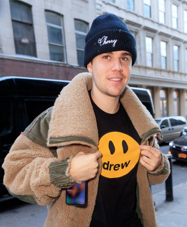 Justin Bieber, Ed Sheeran, Jonas Brothers, Alejandro Sanz, Aitana… en la pugna por el Nº1 Justin Bieber, Ed Sheeran, Jonas Brothers, Alejandro Sanz, Aitana… en la pugna por el Nº1