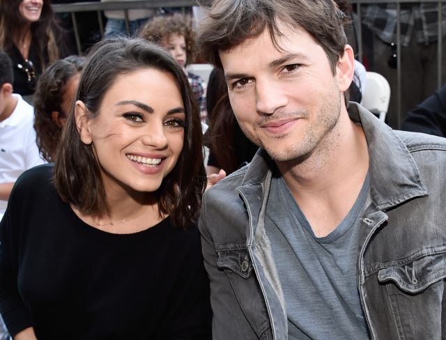 Ashton Kutcher y Mila Kunis reaccionan ante el titular que anuncia su separación Ashton Kutcher y Mila Kunis reaccionan ante el titular que anuncia su separación