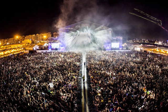 Arenal Sound se celebrará del 30 de julio al 4 de agosto en Castellón. Arenal Sound se celebrará del 30 de julio al 4 de agosto en Castellón.