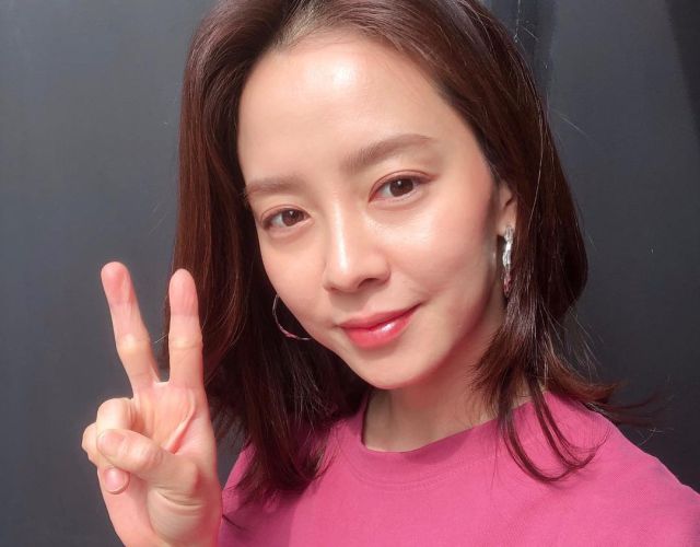 Las estrellas del K-Pop Ji Hyo y Kang Daniel están saliendo Las estrellas del K-Pop Ji Hyo y Kang Daniel están saliendo