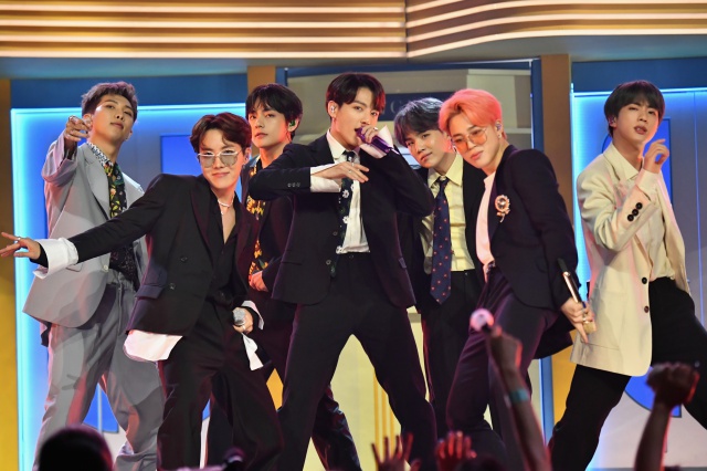 La agencia de BTS y TXT creará una nueva girlband La agencia de BTS y TXT creará una nueva girlband