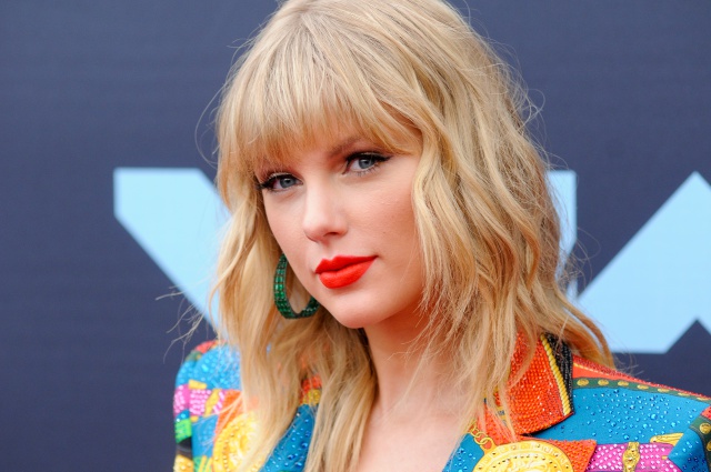 Taylor Swift podría sentirse amenazada en su propia casa Taylor Swift podría sentirse amenazada en su propia casa