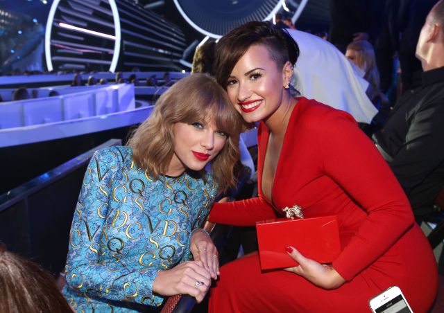 Las palabras de Demi Lovato a Taylor Swift dejan claro que las cosas están cambiando Las palabras de Demi Lovato a Taylor Swift dejan claro que las cosas están cambiando