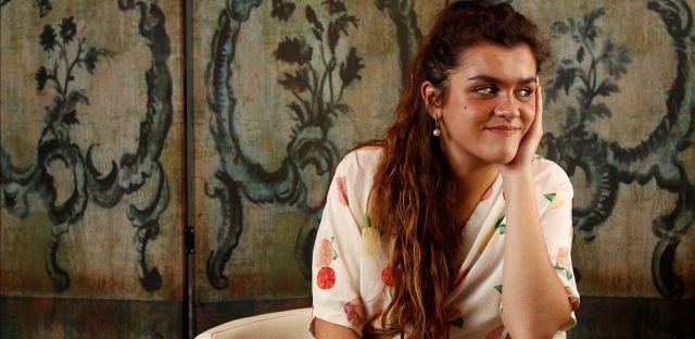 Amaia nos ameniza la espera de su disco con ‘Tan pequeñica y sincera’ Amaia nos ameniza la espera de su disco con ‘Tan pequeñica y sincera’