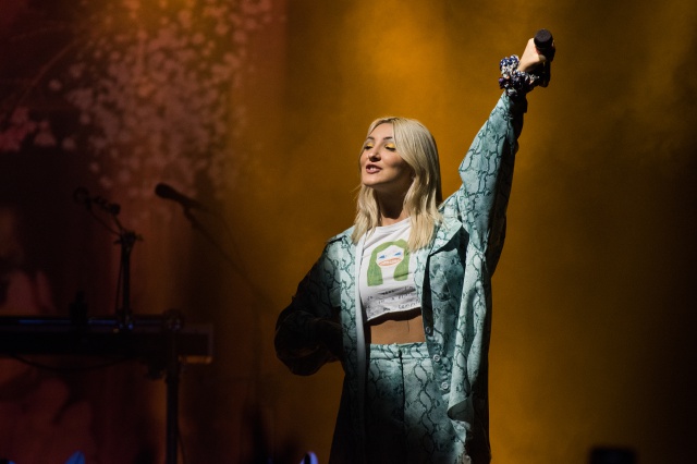 5 elementos que no faltaron en el concierto de Julia Michaels en Madrid 5 elementos que no faltaron en el concierto de Julia Michaels en Madrid