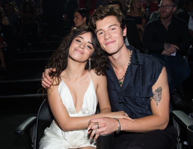 Señorita, de Shawn Mendes y Camila Cabello, se ha convertido en una de las canciones clave para dedicar cuando estás enamorado. Señorita, de Shawn Mendes y Camila Cabello, se ha convertido en una de las canciones clave para dedicar cuando estás enamorado.