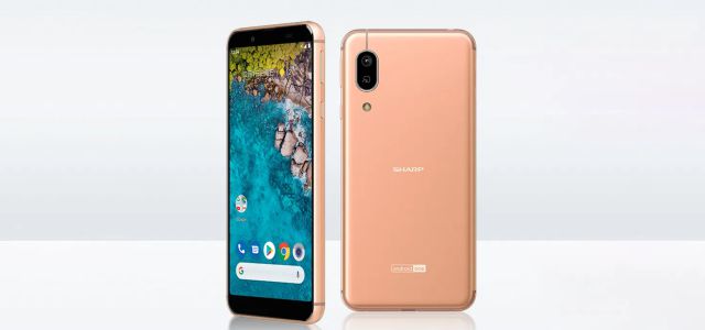 Sharp y su móvil con batería para una semana Sharp y su móvil con batería para una semana