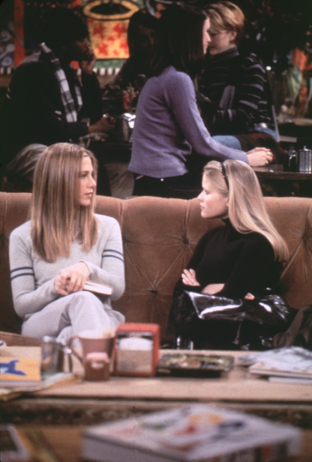 Jennifer Aniston y Reese Witherspoon recuerdan ‘Friends’ con esta divertida escena Jennifer Aniston y Reese Witherspoon recuerdan ‘Friends’ con esta divertida escena