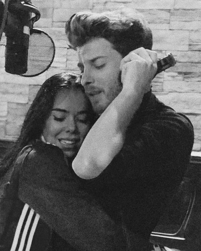 Beatriz Luengo sobre Blas Cantó en Eurovisión: “Me ha sorprendido que se la juegue” Beatriz Luengo sobre Blas Cantó en Eurovisión: “Me ha sorprendido que se la juegue”