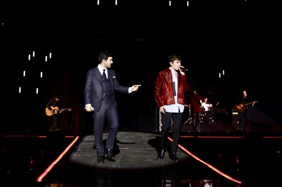 Dvicio + Taburete Dvicio + Taburete
