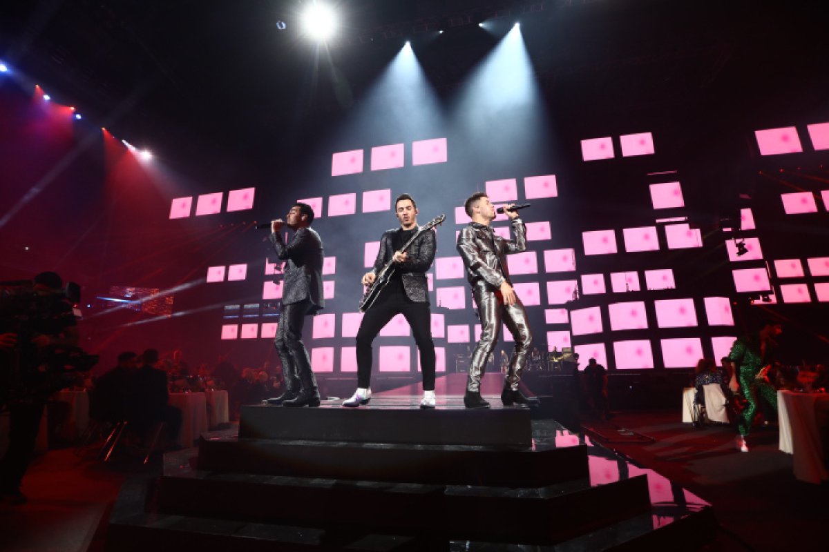 Revive la actuación de Jonas Brothers en LOS40 Music Awards 2019 con estas imágenes Revive la actuación de Jonas Brothers en LOS40 Music Awards 2019 con estas imágenes