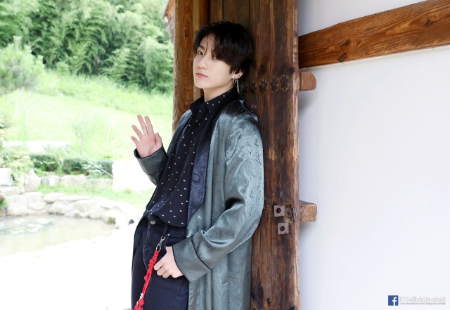 El nuevo cambio de look radical de Jungkook que revoluciona las redes sociales El nuevo cambio de look radical de Jungkook que revoluciona las redes sociales