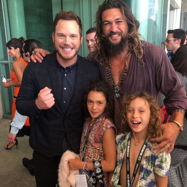 Jason Momoa y Chris Pratt discuten en Instagram por una botella de plástico Jason Momoa y Chris Pratt discuten en Instagram por una botella de plástico