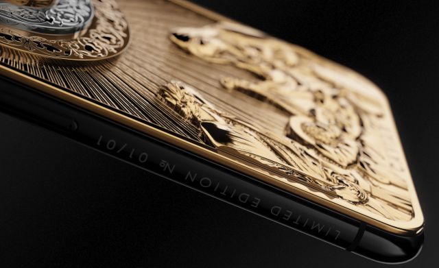 Este iPhone 11 de 130.000 dólares sí sabe celebrar la Navidad Este iPhone 11 de 130.000 dólares sí sabe celebrar la Navidad