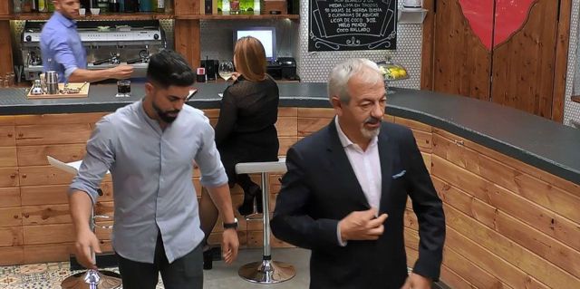 De darle plantón en ‘First Dates’ a pedirle una cita De darle plantón en ‘First Dates’ a pedirle una cita