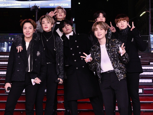 Ya está aquí ‘Shadow’, el primer avance de ‘Map Of The Soul: 7’ de BTS Ya está aquí ‘Shadow’, el primer avance de ‘Map Of The Soul: 7’ de BTS