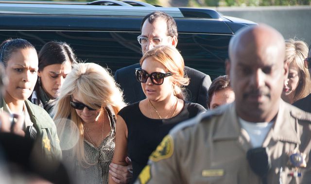 Lindsay Lohan madre Dina borracha ebria Lindsay Lohan madre Dina borracha ebria