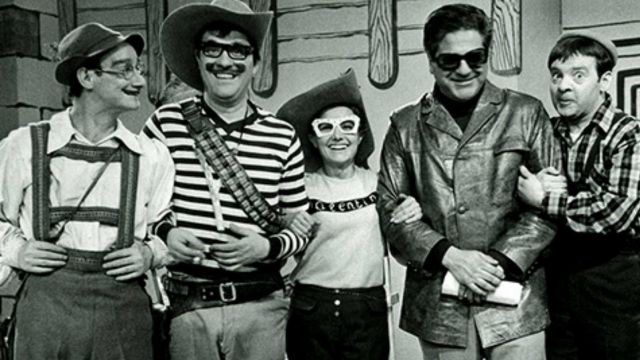 Muere Félix Casas, el Capitán Tan de la serie 'Los Chiripitifláuticos' Muere Félix Casas, el Capitán Tan de la serie 'Los Chiripitifláuticos'
