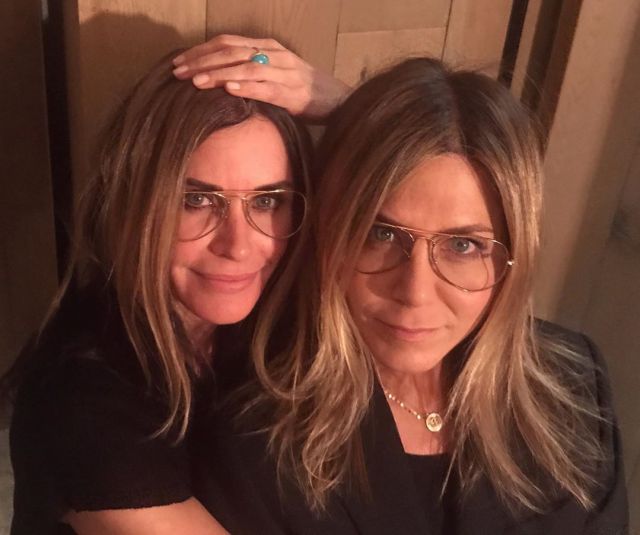 Jennifer Anniston y Courteney Cox Jennifer Anniston y Courteney Cox