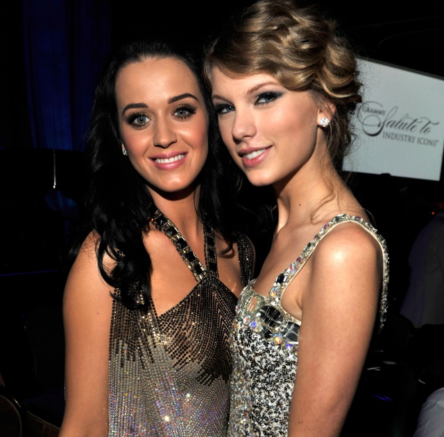 Katy Perry habla sobre su amistad con Taylor Swift Katy Perry habla sobre su amistad con Taylor Swift
