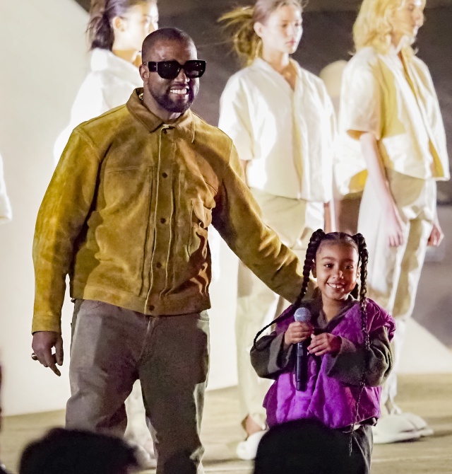 North West ya es una estrella: rapea en la Paris Fashion Week North West ya es una estrella: rapea en la Paris Fashion Week
