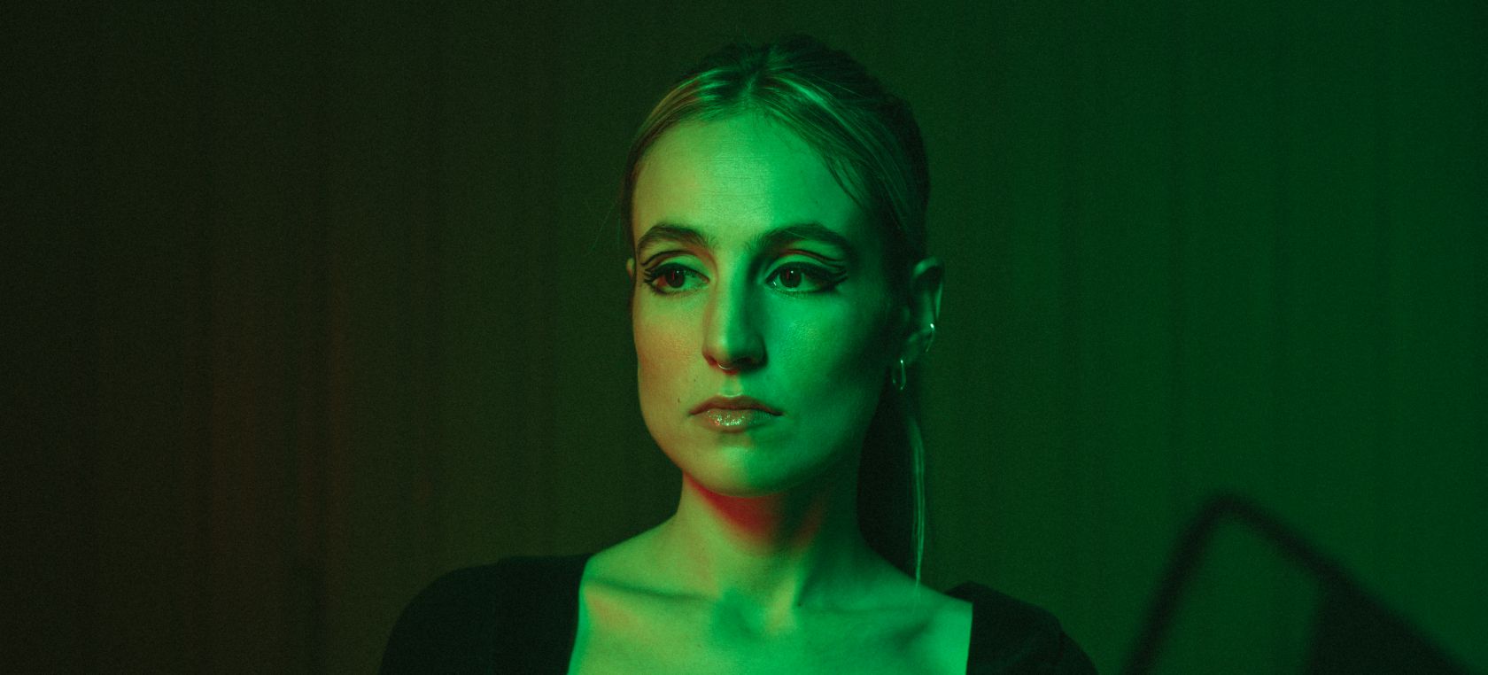 María Escarmiento: “Creo que mi primer EP se va a llamar ‘Sintiéndolo Mucho’” María Escarmiento: “Creo que mi primer EP se va a llamar ‘Sintiéndolo Mucho’”
