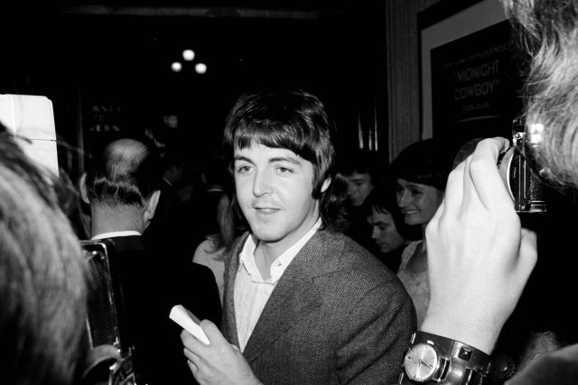 El manuscrito de 'Hey Jude' de los Beatles se vende por más de 800.000 euros El manuscrito de 'Hey Jude' de los Beatles se vende por más de 800.000 euros