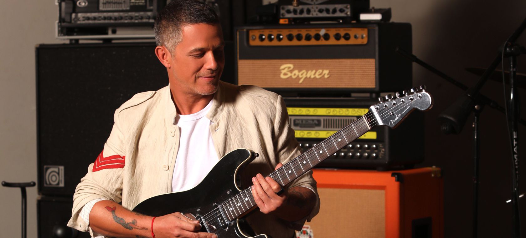 PLAYLIST: las canciones que han marcado a ALEJANDRO SANZ: con temas de Niña Pastori, Los Secretos o Lennon PLAYLIST: las canciones que han marcado a ALEJANDRO SANZ: con temas de Niña Pastori, Los Secretos o Lennon