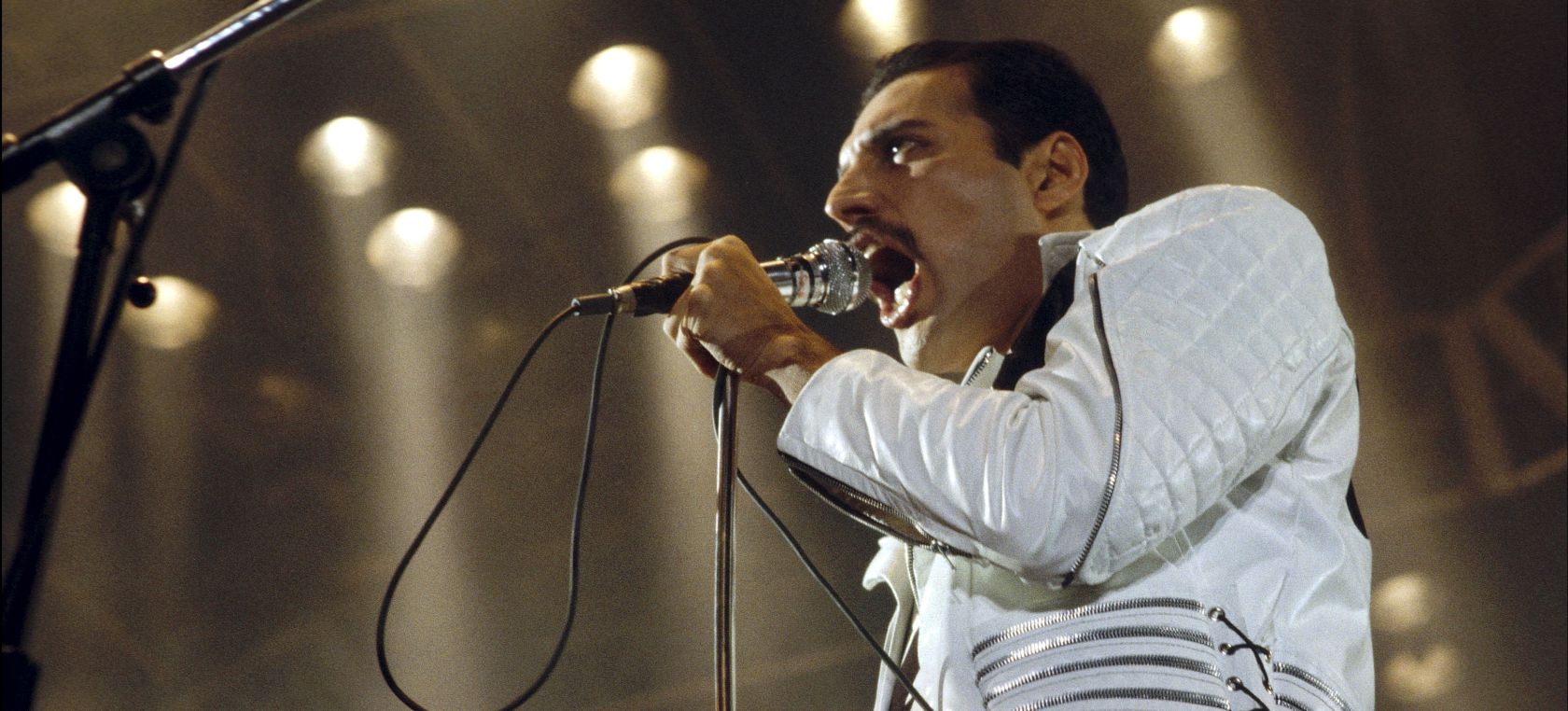 La efímera aventura en solitario de Freddie Mercury, lejos de Queen La efímera aventura en solitario de Freddie Mercury, lejos de Queen