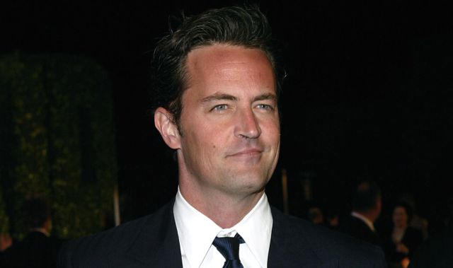 Matthew Perry aspecto irreconocible Friends post-confinamiento Matthew Perry aspecto irreconocible Friends post-confinamiento