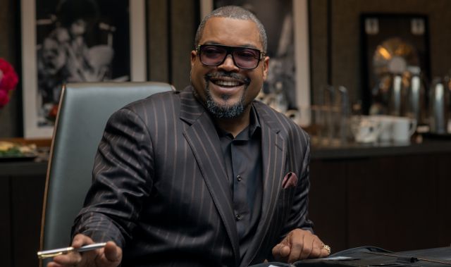 Ice Cube Persona Assistant exclusiva clip Ice Cube Persona Assistant exclusiva clip