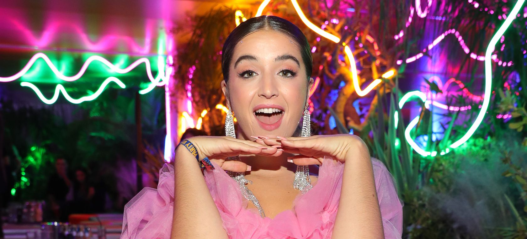 Todo lo que sabemos sobre ‘Santería’, el tema de Lola Índigo, Danna Paola y Denise Rosenthal Todo lo que sabemos sobre ‘Santería’, el tema de Lola Índigo, Danna Paola y Denise Rosenthal