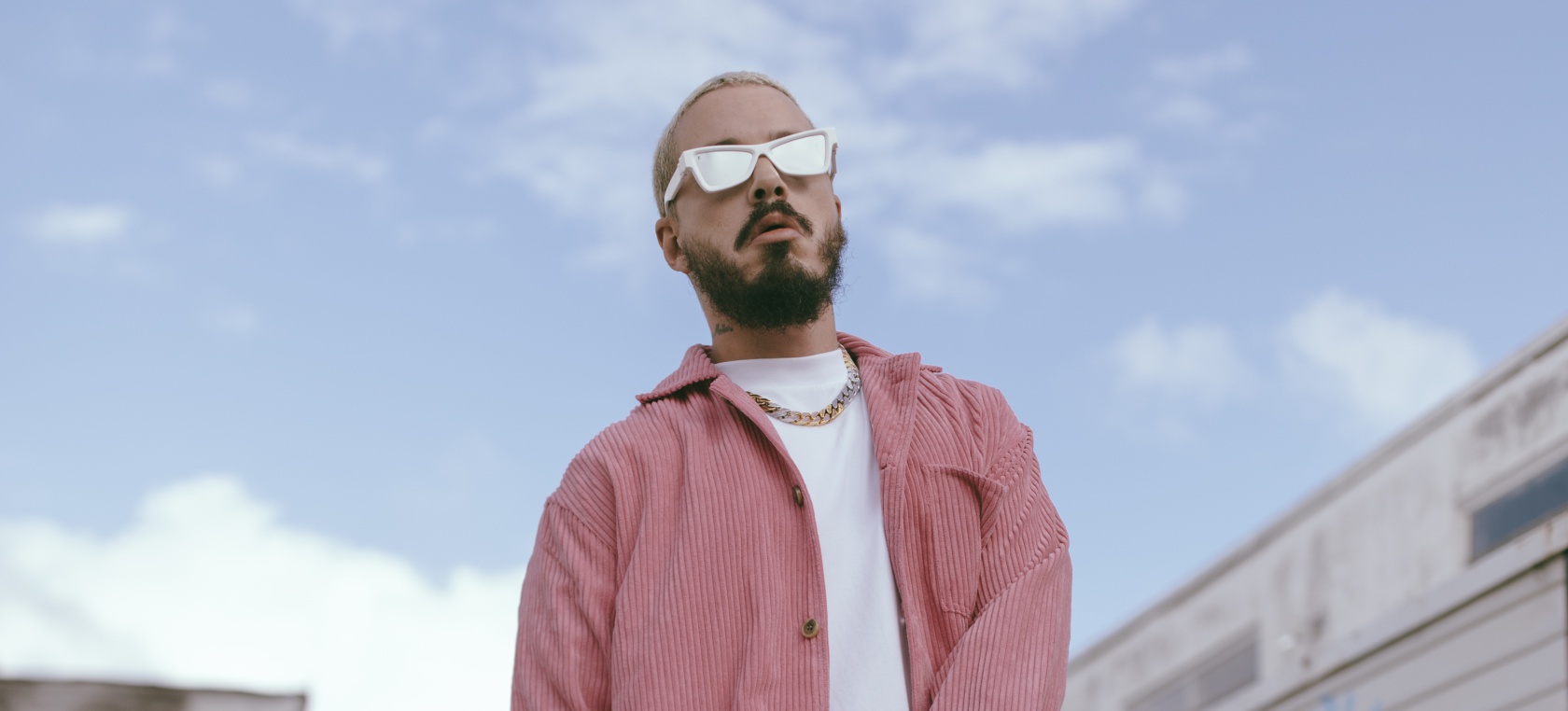 Dua Lipa, J Balvin, Taylor Swift y Lola Índigo traen las bombas musicales de la semana Dua Lipa, J Balvin, Taylor Swift y Lola Índigo traen las bombas musicales de la semana