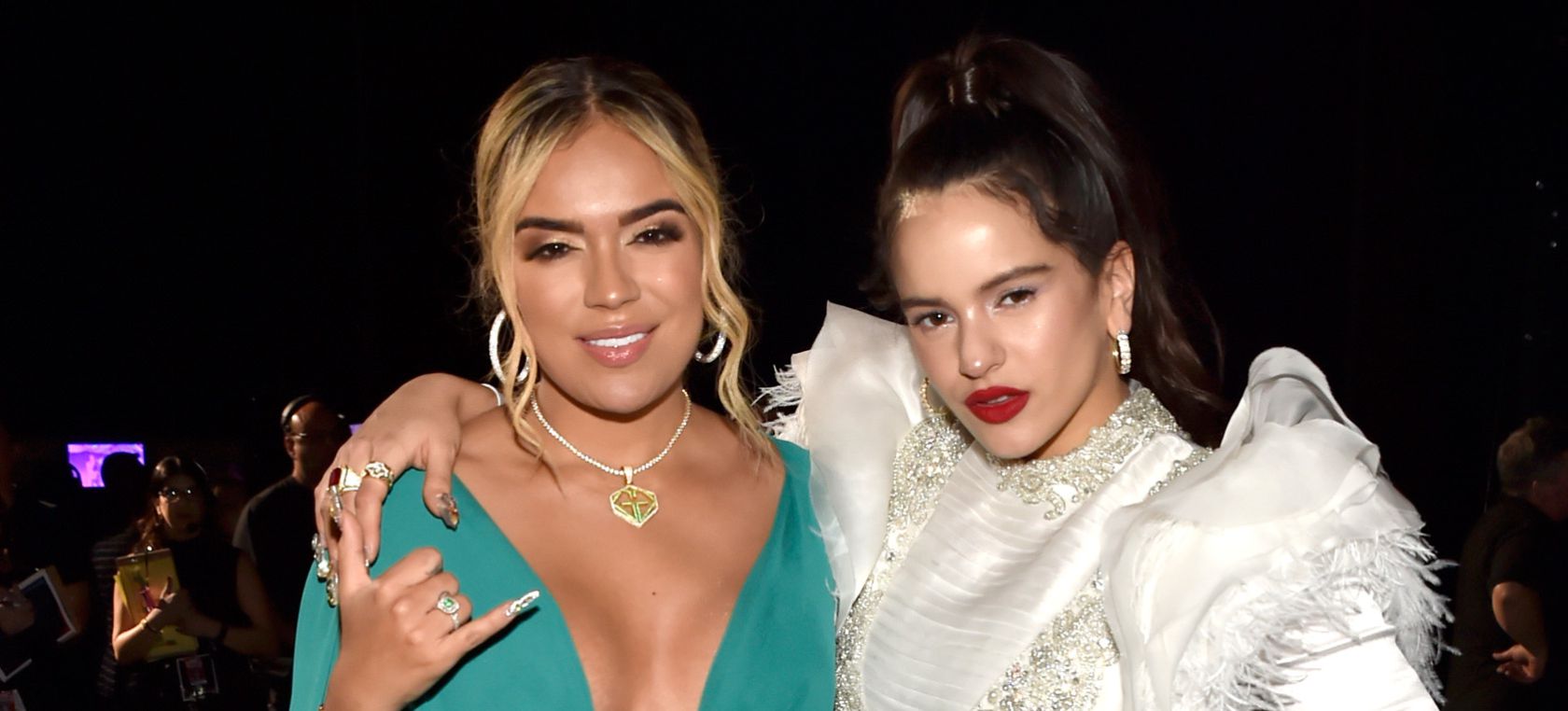 Rosalía, Bad Gyal y Karol G protagonizan el último “minicuento” viral de Twitter Rosalía, Bad Gyal y Karol G protagonizan el último “minicuento” viral de Twitter